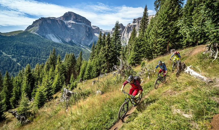 dolomites ebike multi-day